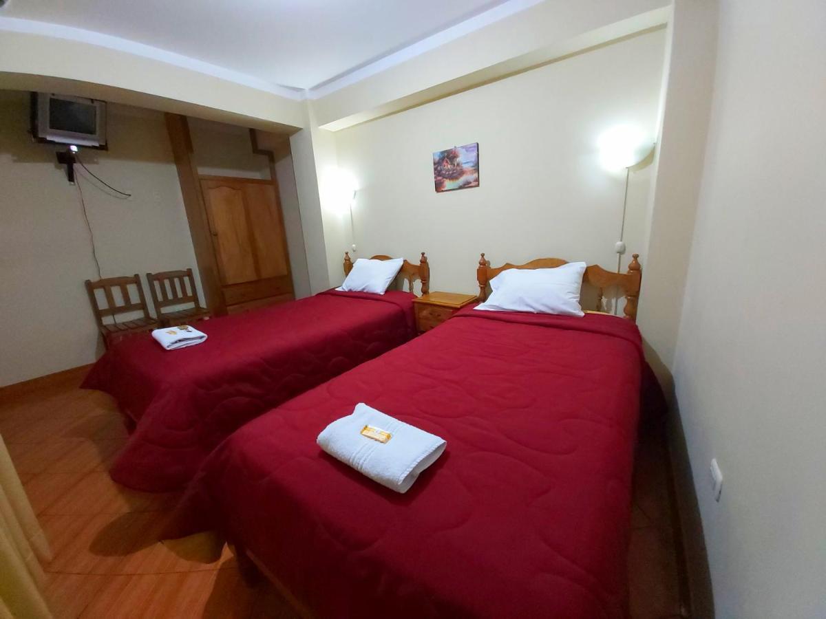 Lhotse Hostel B&B 瓦拉斯 外观 照片
