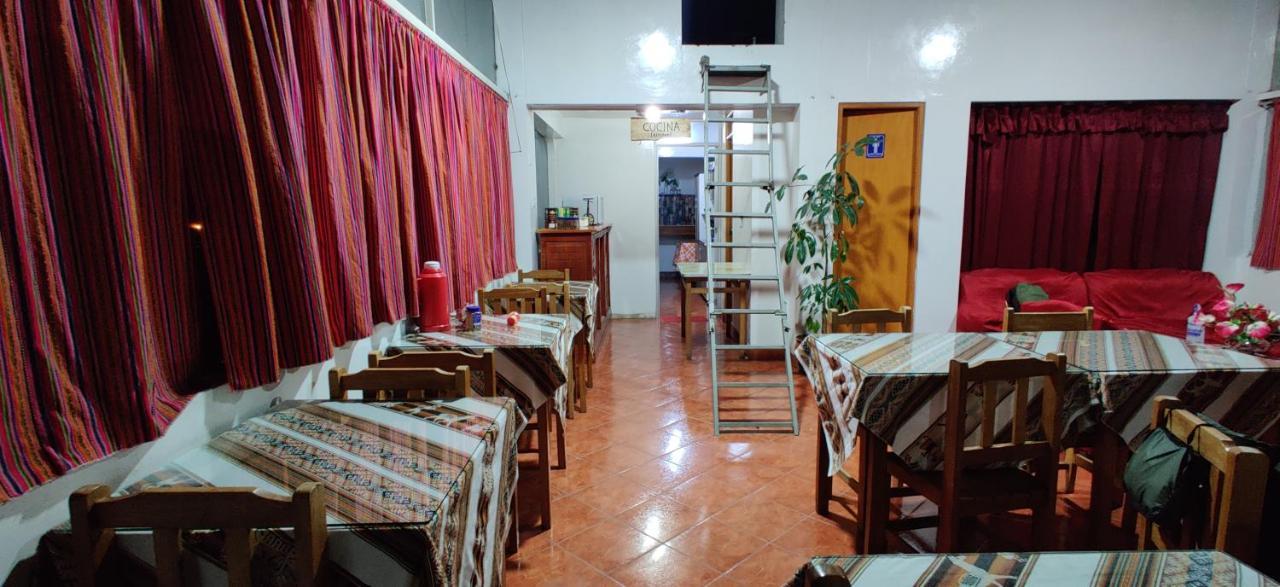 Lhotse Hostel B&B 瓦拉斯 外观 照片