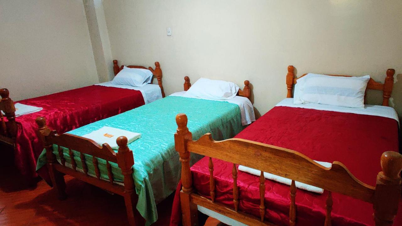 Lhotse Hostel B&B 瓦拉斯 外观 照片