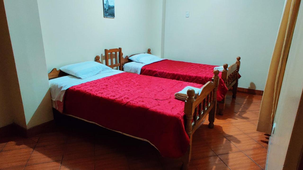 Lhotse Hostel B&B 瓦拉斯 外观 照片
