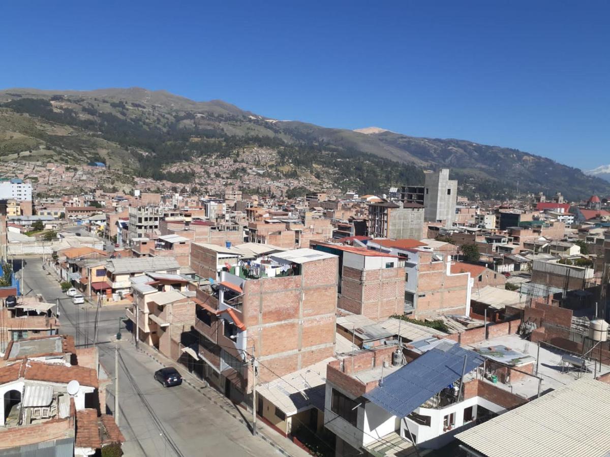 Lhotse Hostel B&B 瓦拉斯 外观 照片