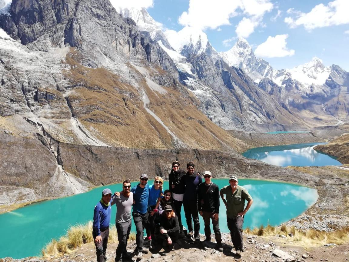 Lhotse Hostel B&B 瓦拉斯 外观 照片